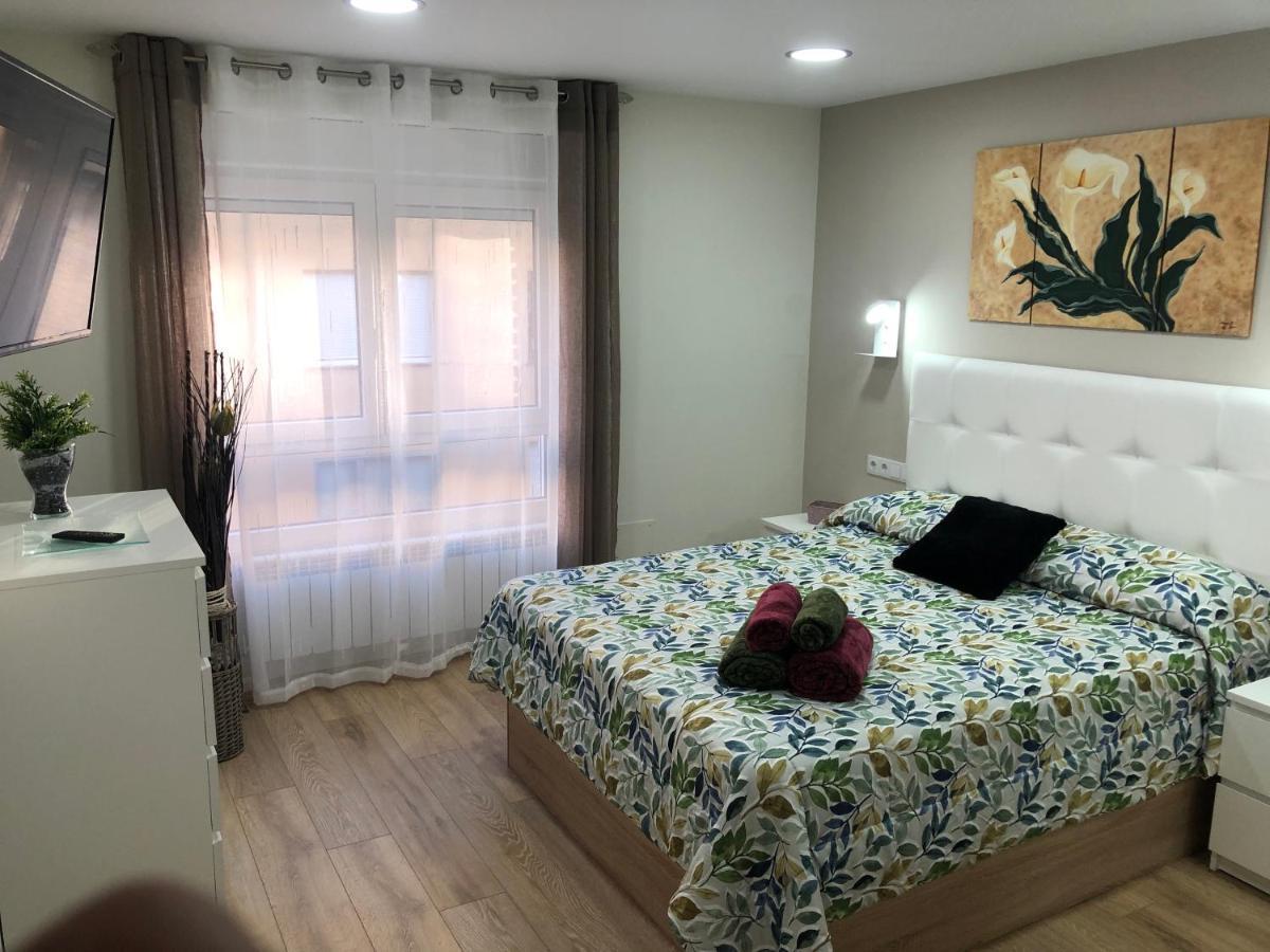 Apartamento Reformado Junto A La Catedral León Exterior foto